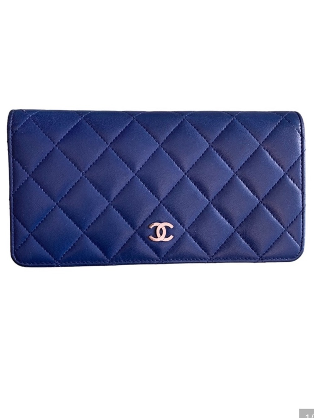 💙 CHANEL Blue Quilted Calfskin Flap Bifold Wallet